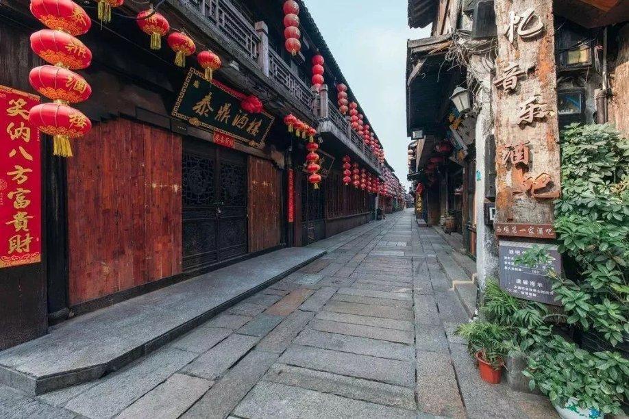 如果父母不催婚 现在的年轻人都只想恋爱不想结婚？游戏画面